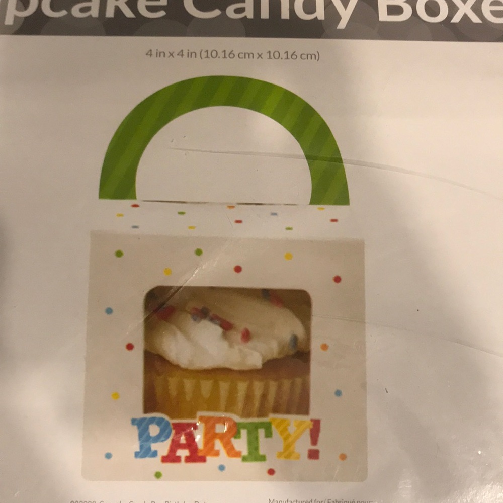 Cupcake candy boxes - Picture 2 of 3
